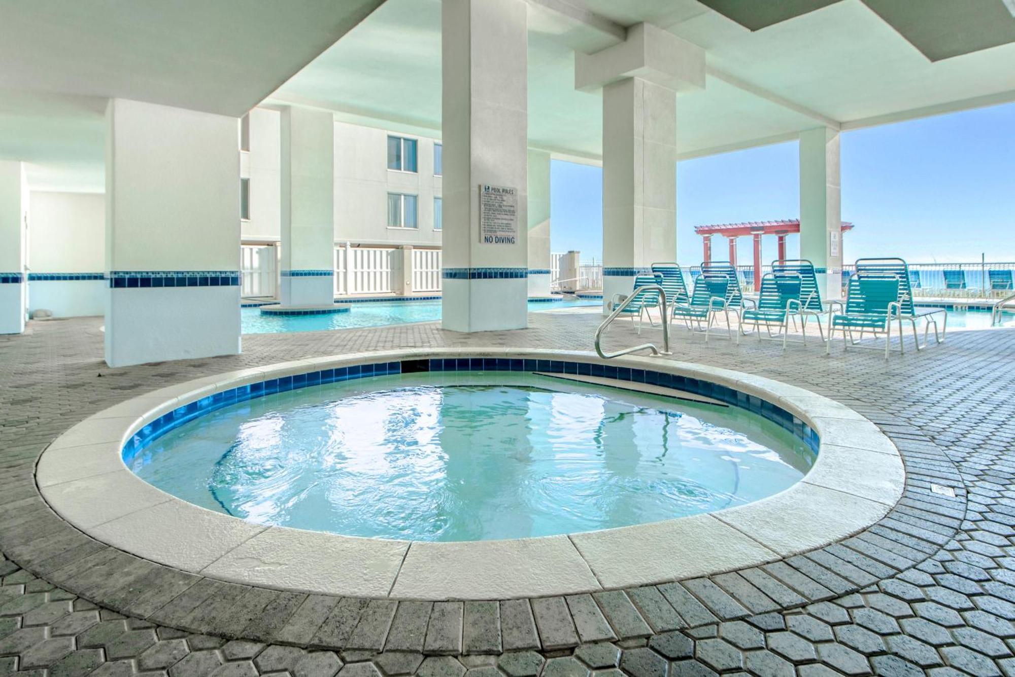 Apartment Majestic Towers 1-2109