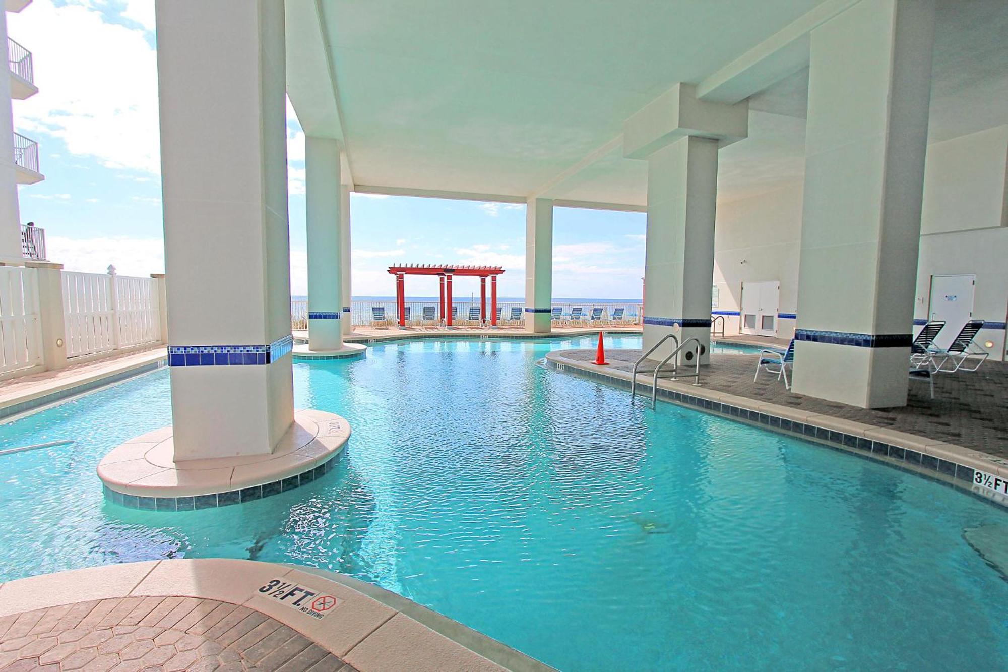 Majestic Towers 1-2109 Apartment